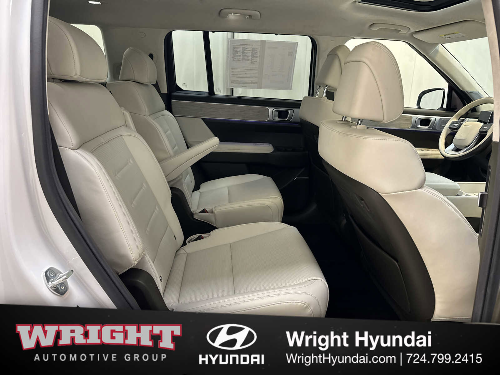 Used 2025 Hyundai Santa Fe Calligraphy image 16