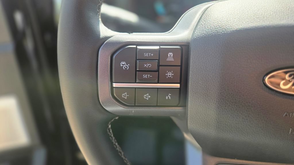 Used 2025 Ford F150 Lariat w/ Equipment Group 502A High AWD/4WD image 21