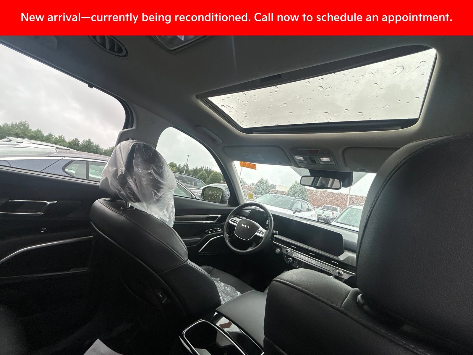 Certified 2025 Kia Telluride EX w/ EX Captain's Chair Package AWD/4WD image 7