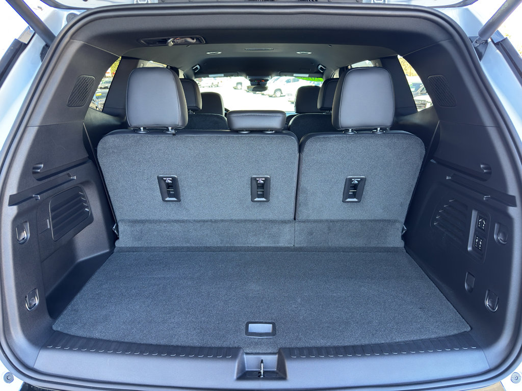 New 2026 GMC Acadia Denali w/ Super Cruise Package image 11