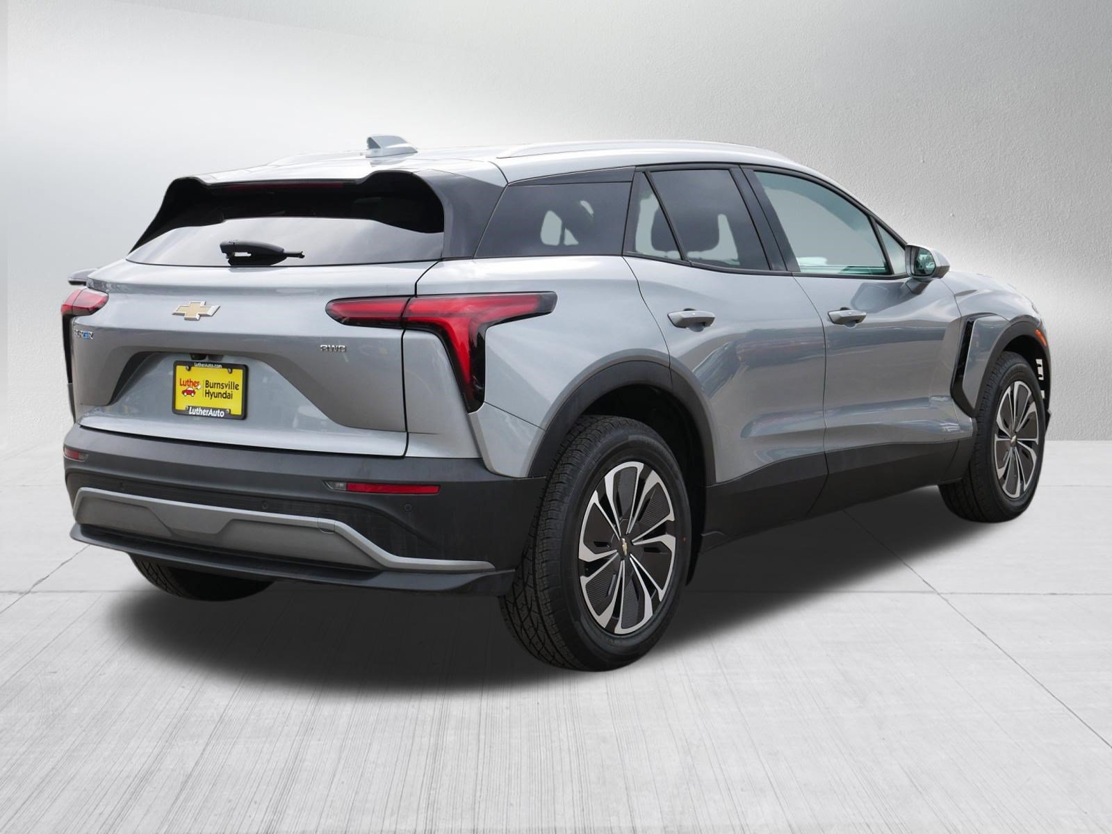 Used 2024 Chevrolet Blazer EV LT AWD/4WD image 7