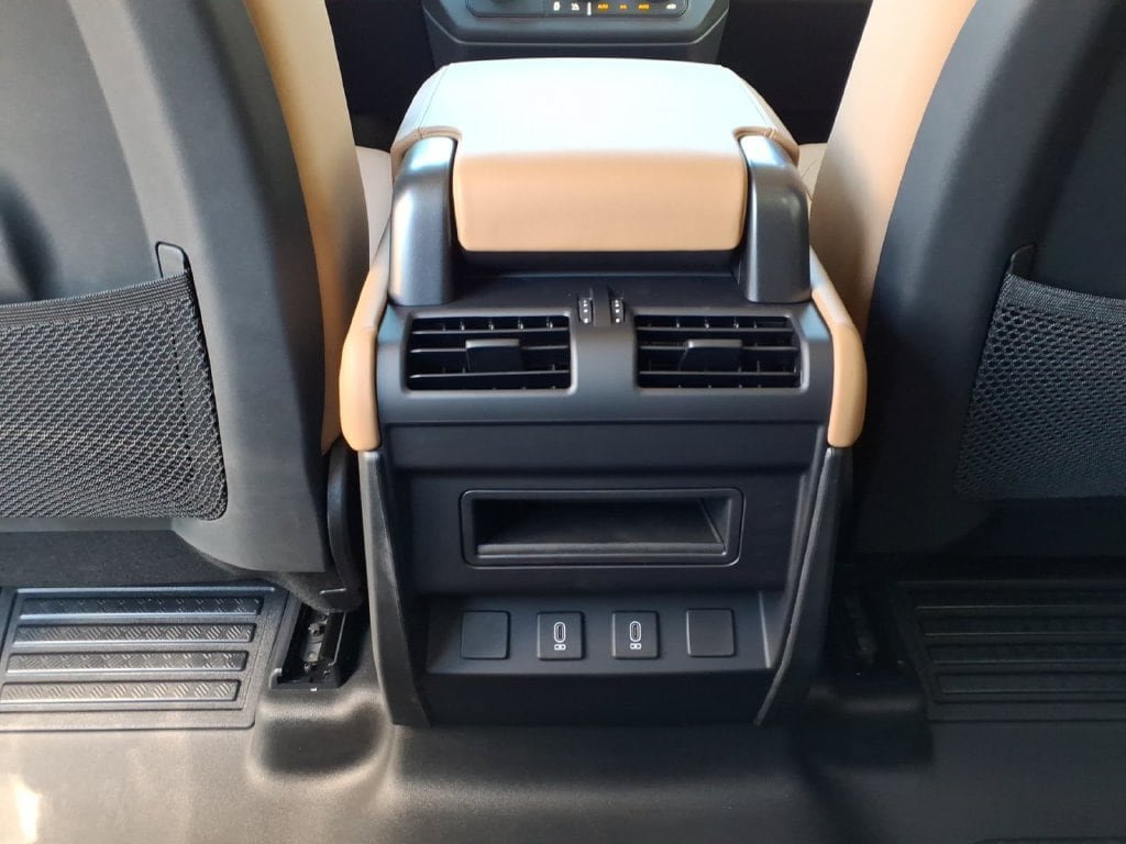 New 2026 Land Rover Defender 110 S AWD/4WD image 25