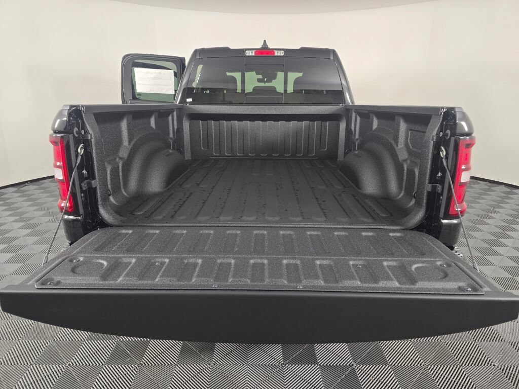New 2026 RAM 1500 Tradesman AWD/4WD image 14