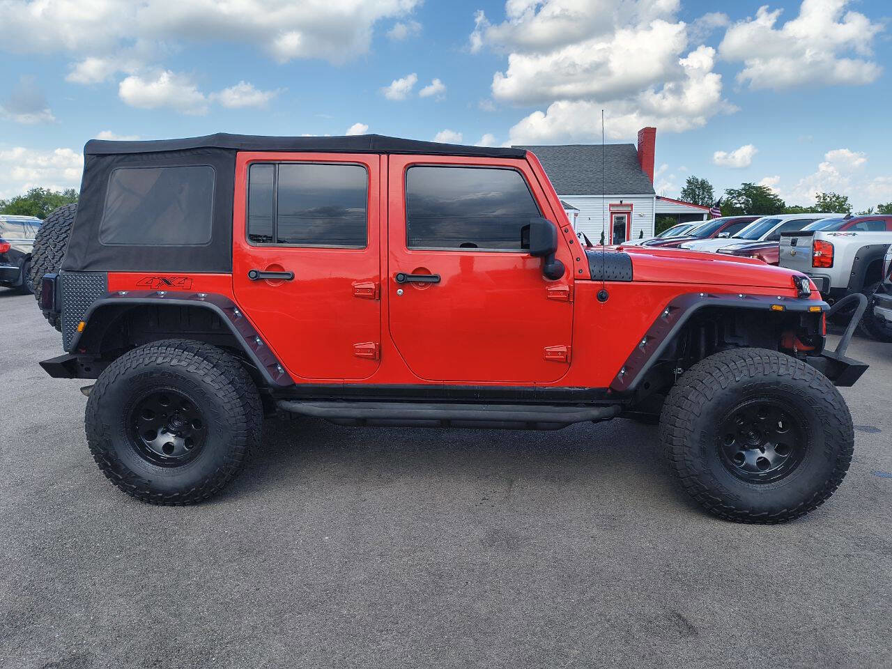 Used 2015 Jeep Wrangler Unlimited Sport image 1