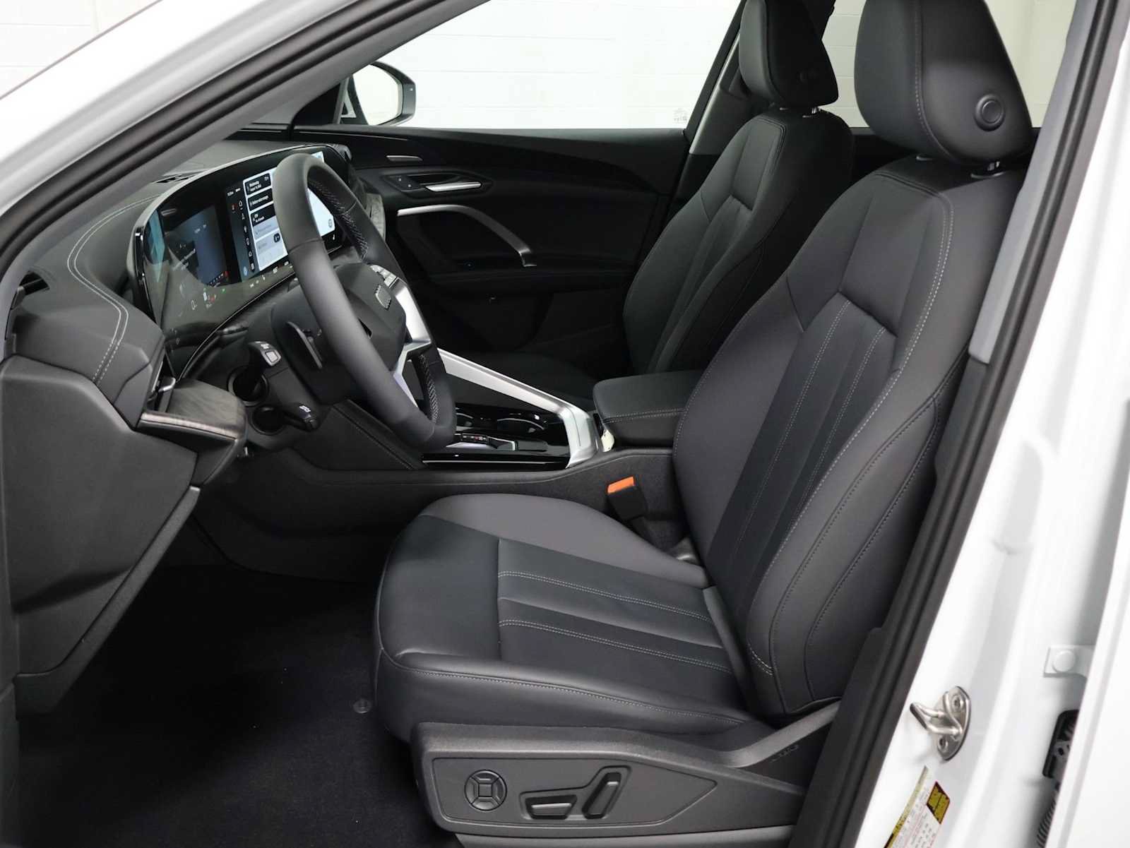 New 2026 Audi Q5 Premium AWD/4WD image 5