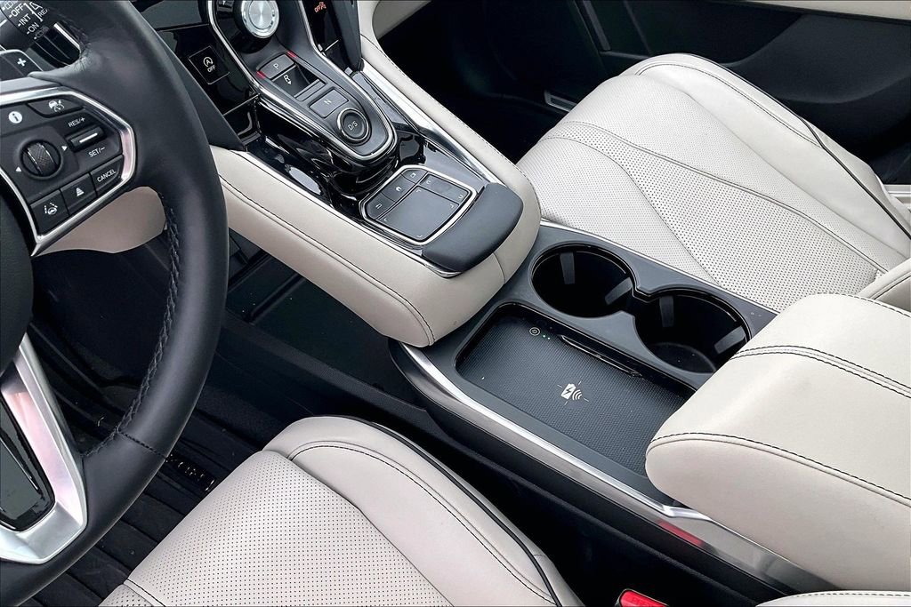 Certified 2025 Acura RDX SH-AWD w/ Advance Package image 17