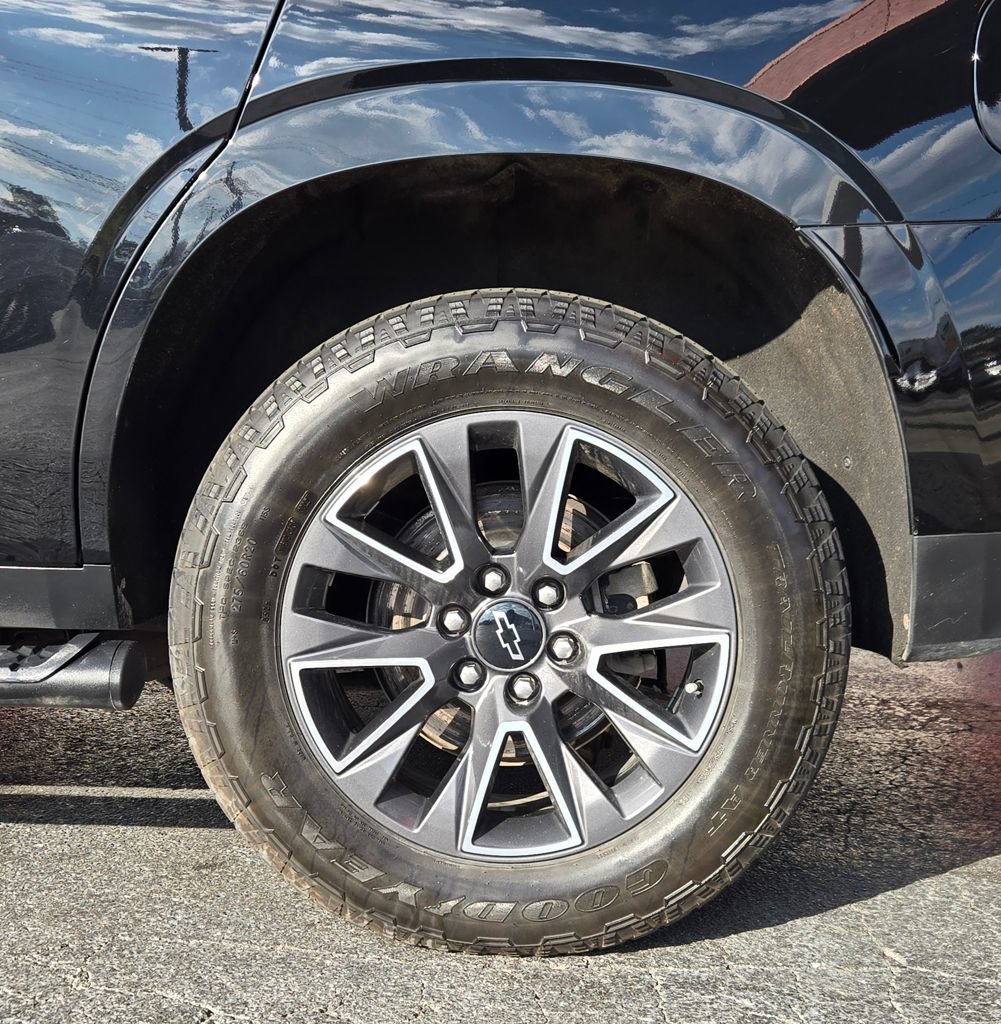Used 2023 Chevrolet Tahoe Z71 AWD/4WD image 8