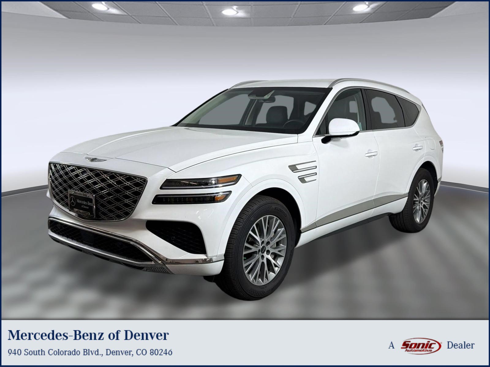 Used 2025 Genesis GV80 2.5T Standard AWD/4WD image 1