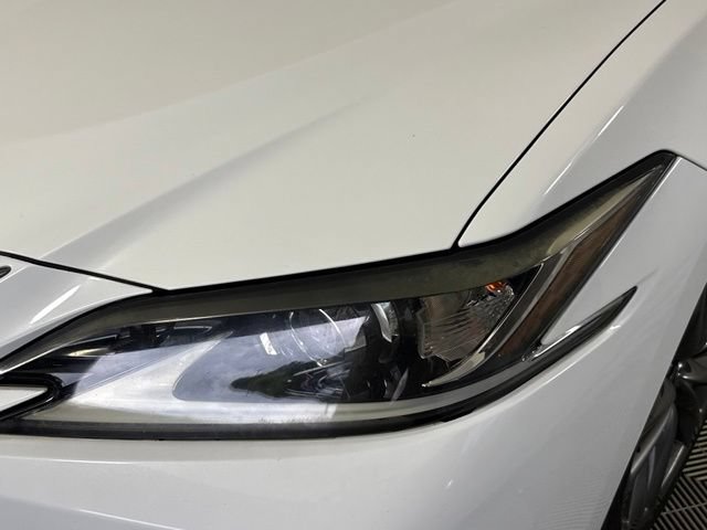 Used 2019 Lexus ES 350 F Sport w/ Accessory Package 2 FWD image 14