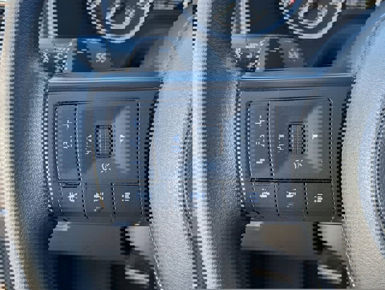 Certified 2024 Nissan Rogue SV image 24