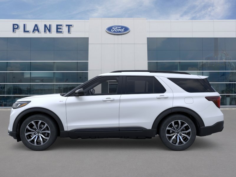 New 2026 Ford Explorer ST-Line image 3