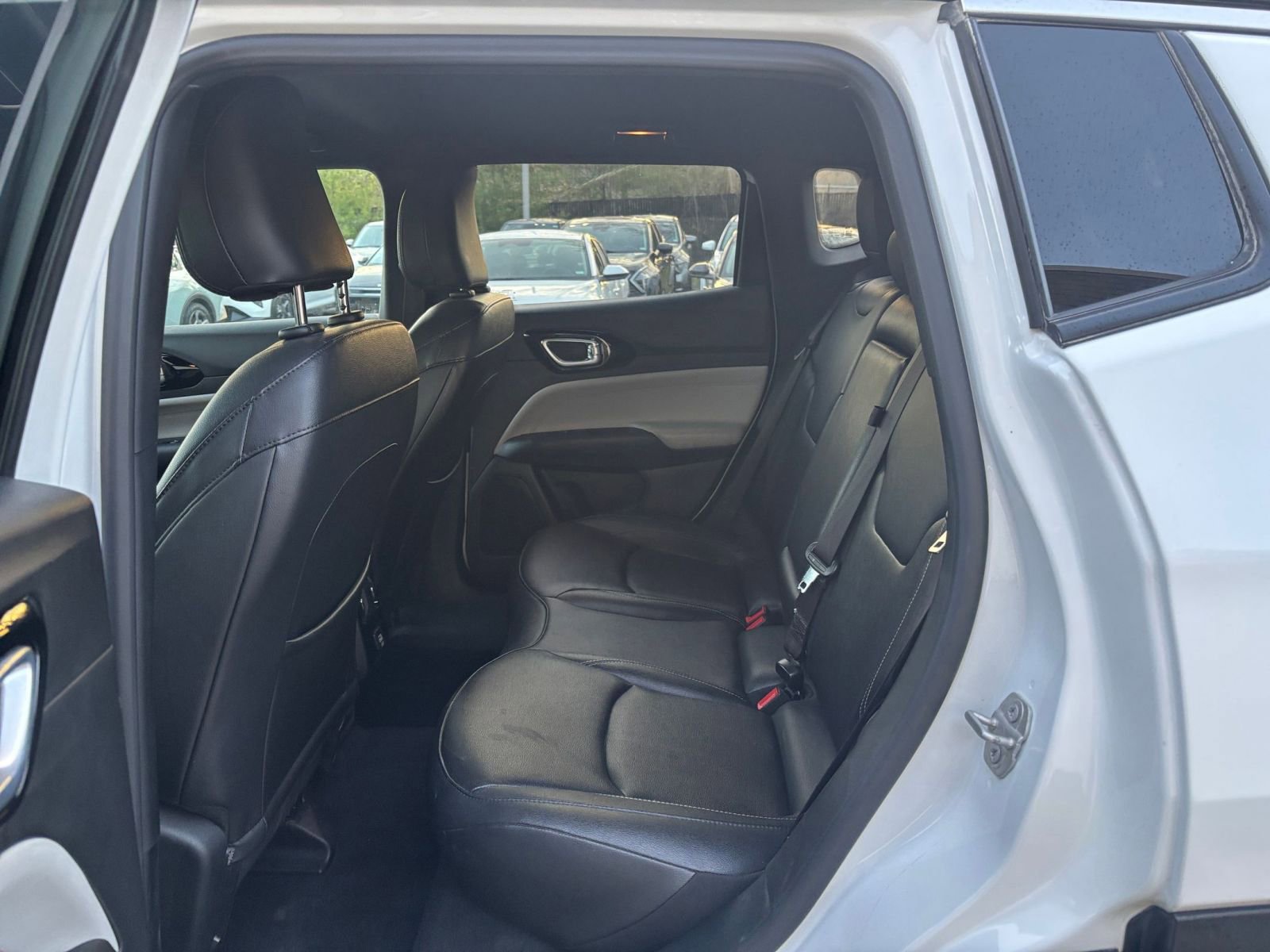 Used 2025 Jeep Compass Limited AWD/4WD image 24