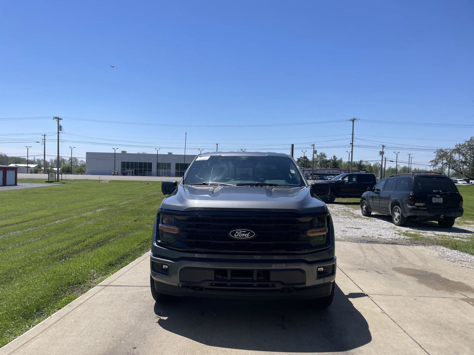New 2026 Ford F150 XLT w/ Equipment Group 302A MID AWD/4WD image 9
