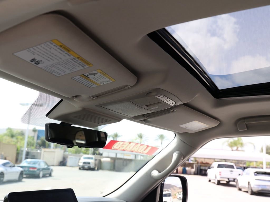 Used 2024 INFINITI QX80 Luxe image 13