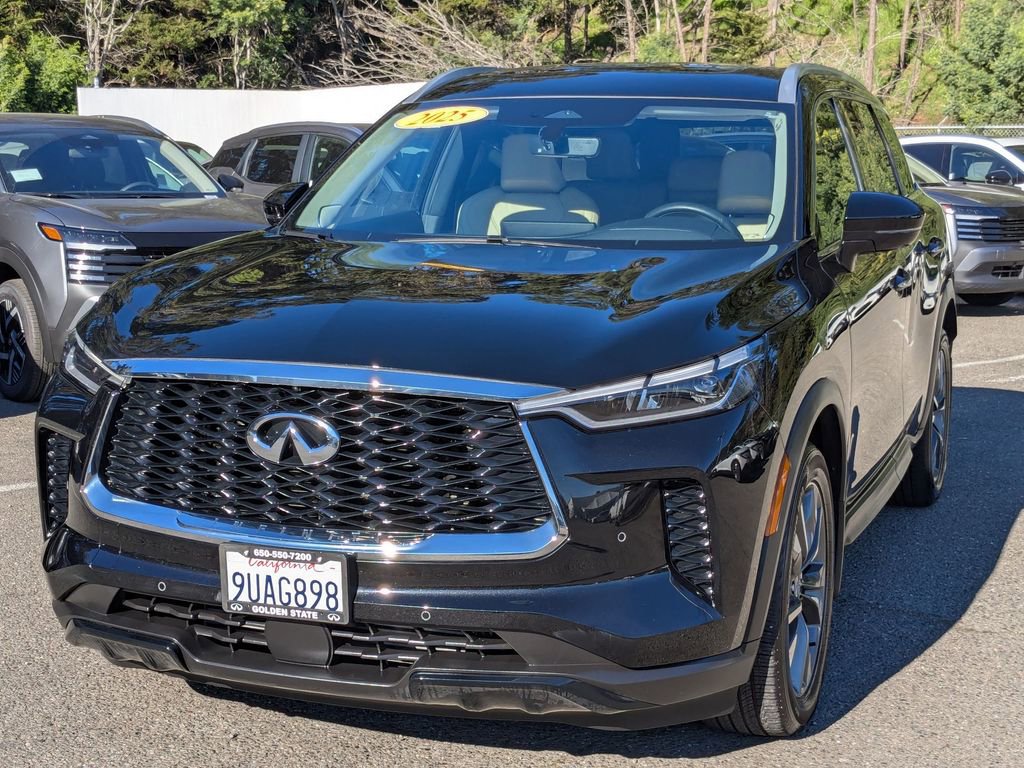 Used 2025 INFINITI QX60 Luxe image 7