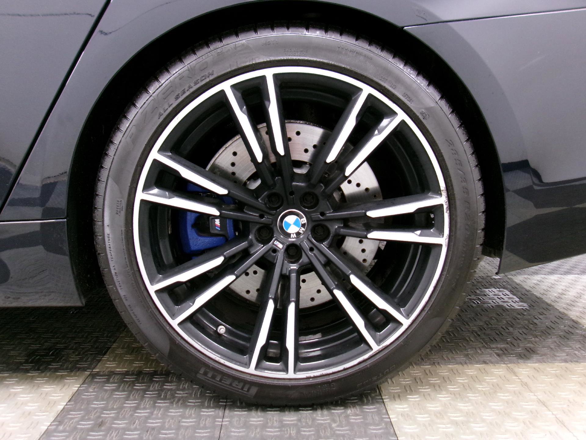 Used 2018 BMW M5 w/ Executive Package image 17