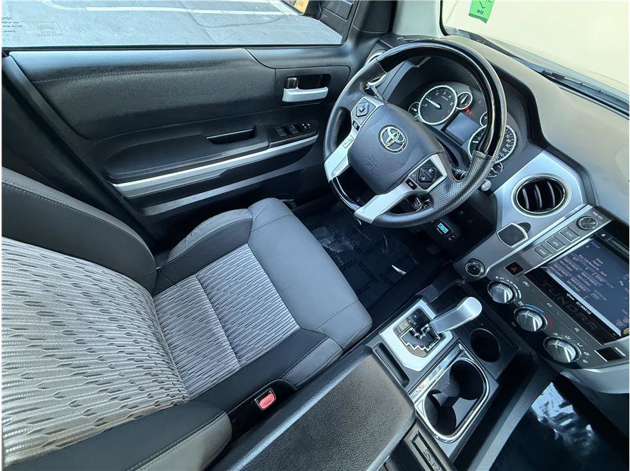 Used 2014 Toyota Tundra SR5 image 9