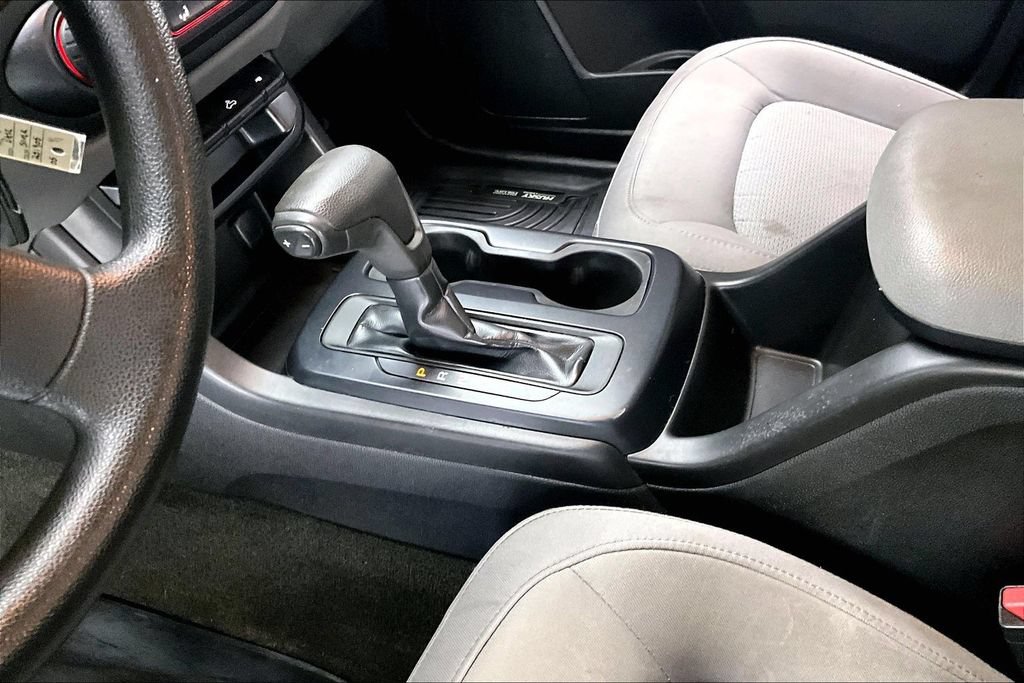 Used 2015 GMC Canyon 2WD Crew Cab image 16