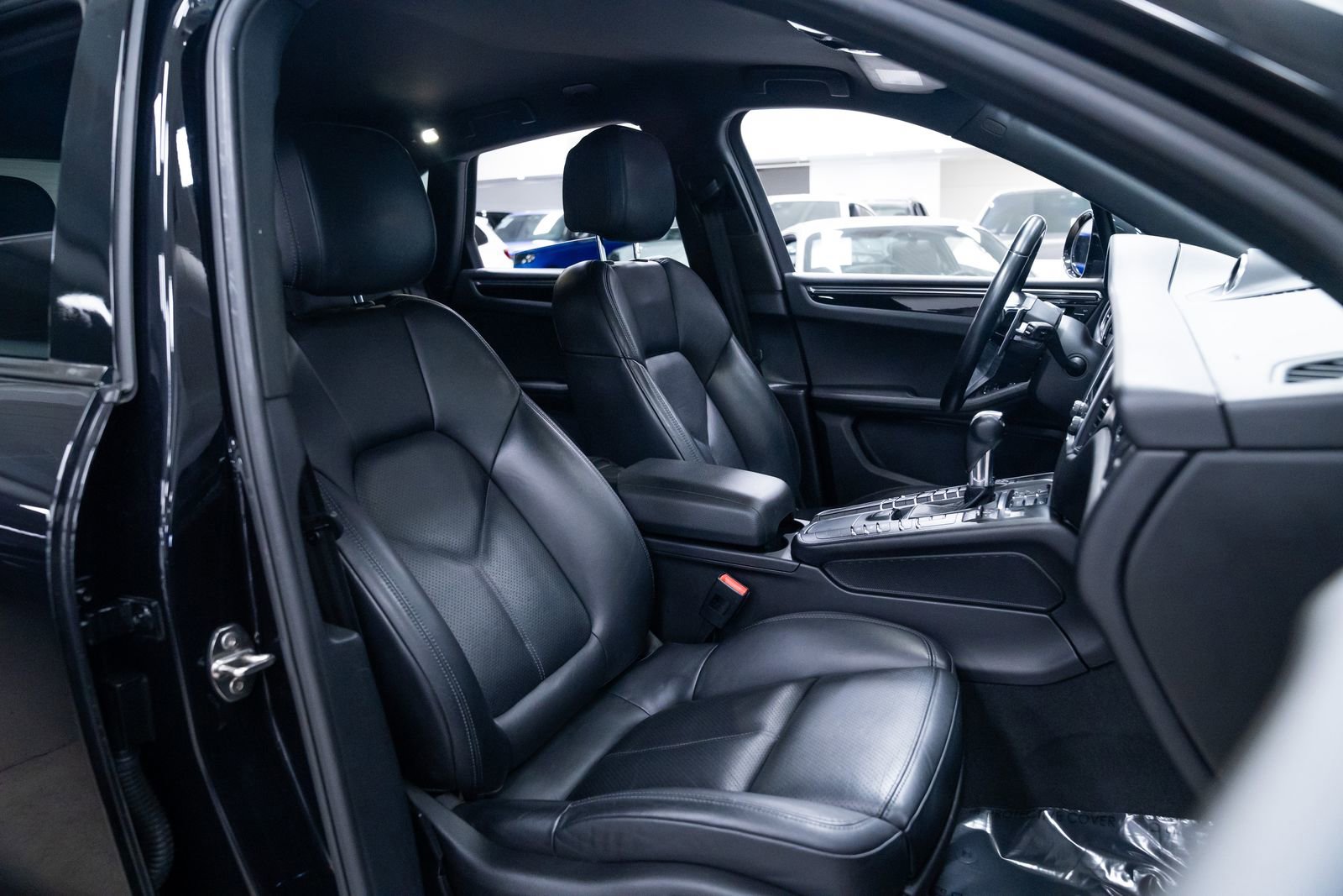 Used 2018 Porsche Macan S AWD/4WD image 27