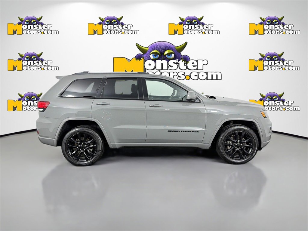 Used 2021 Jeep Grand Cherokee Altitude image 4