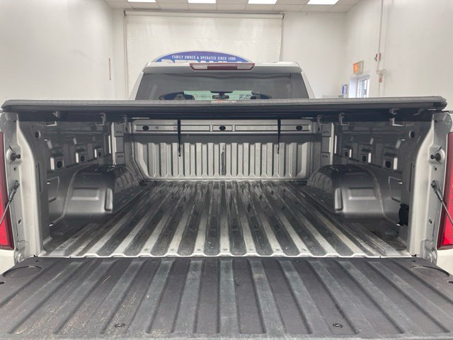 Used 2022 Chevrolet Silverado 1500 Custom AWD/4WD image 13