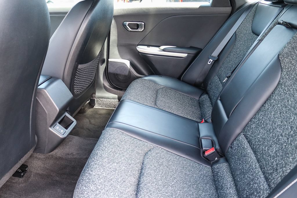 Certified 2025 Kia K4 GT-Line FWD image 16