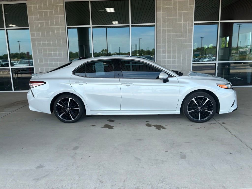 Used 2020 Toyota Camry XSE FWD image 6