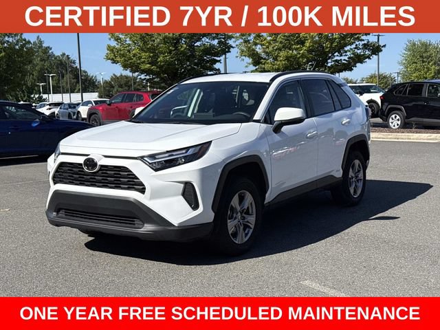 Used 2025 Toyota RAV4 XLE AWD/4WD image 5