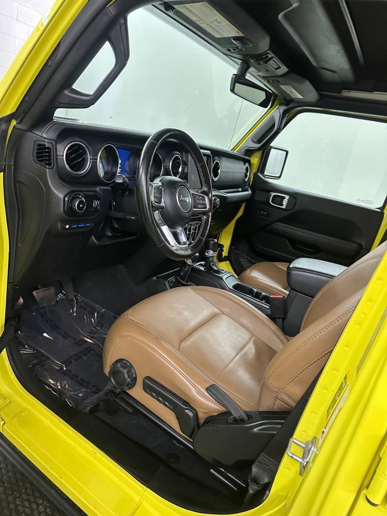Used 2023 Jeep Wrangler Unlimited Sahara w/ Cold Weather Group image 10