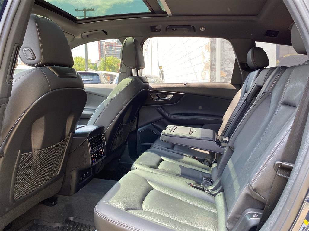 Used 2025 Audi Q7 3.0T Premium Plus AWD/4WD image 19