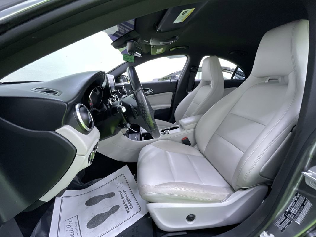 Used 2015 Mercedes-Benz CLA 250 image 15