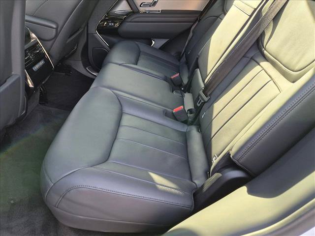 Used 2024 Land Rover Range Rover Sport SE AWD/4WD image 20