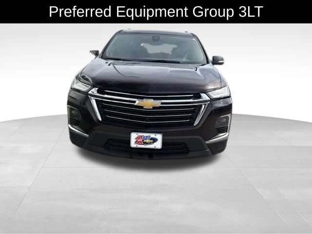 Used 2022 Chevrolet Traverse LT w/ LT Premium Package FWD image 2