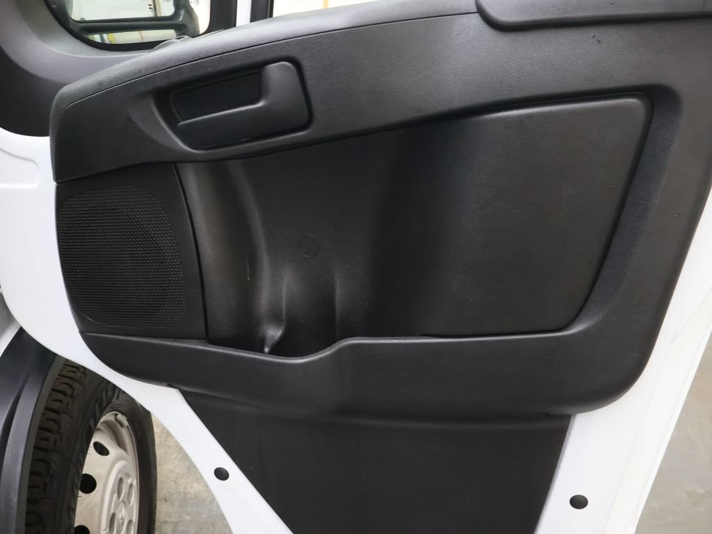 Used 2023 RAM ProMaster 2500 FWD image 11