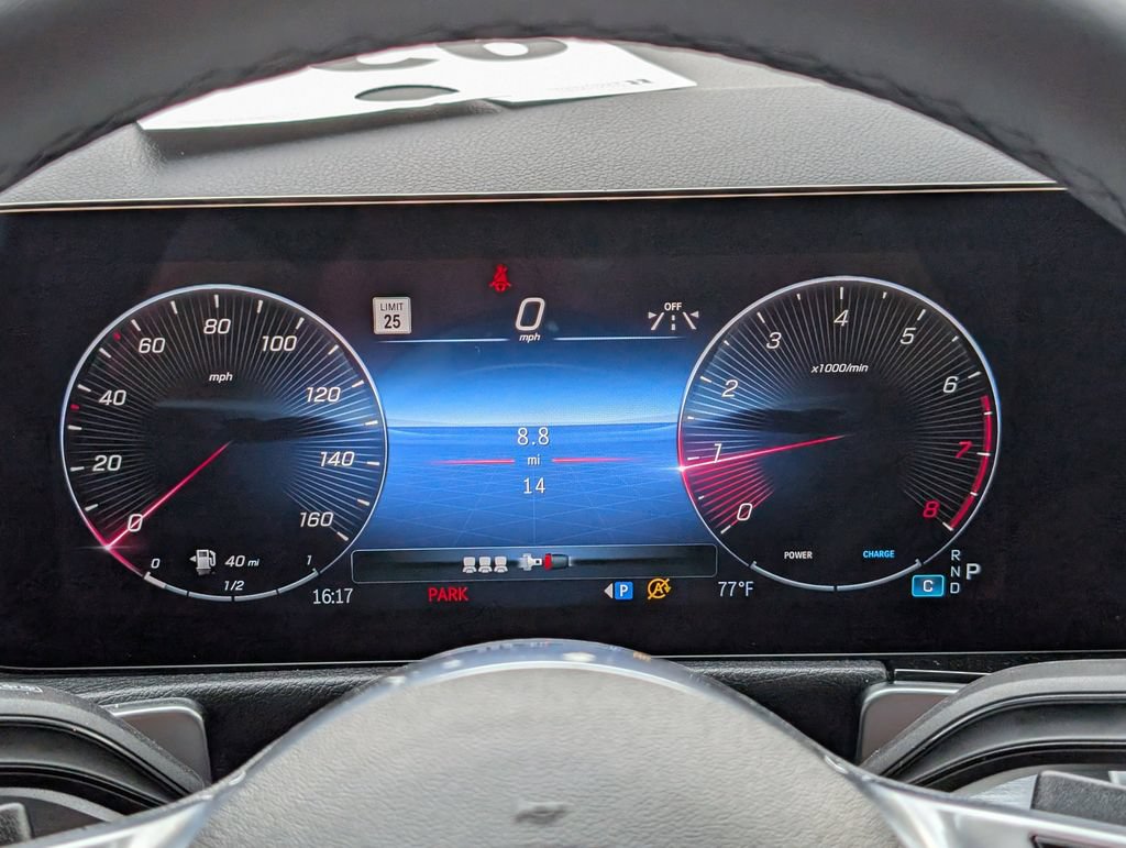 New 2026 Mercedes-Benz GLB 250 4MATIC image 14