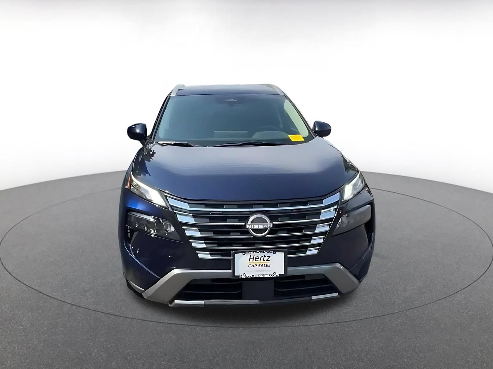 Used 2026 Nissan Rogue SL AWD/4WD image 3