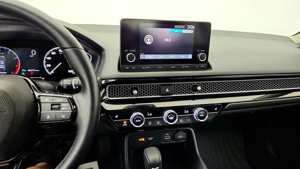 Used 2023 Honda Civic EX image 18
