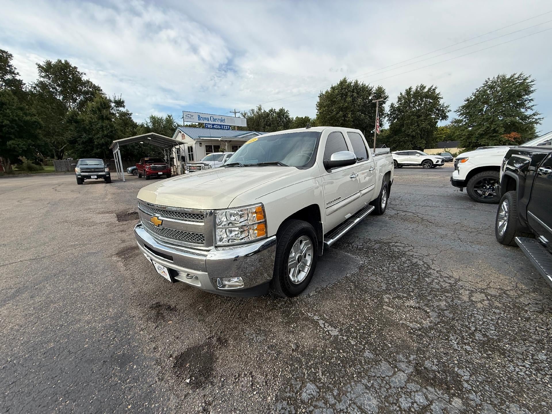 Used 2013 Chevrolet Silverado 1500 LT w/ All-Star Edition AWD/4WD image 1