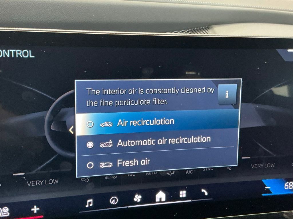 Used 2026 BMW 740i xDrive image 74