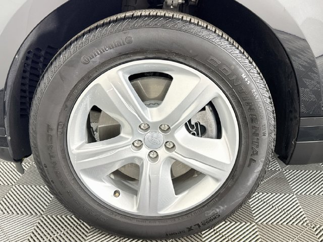 Used 2026 Land Rover Range Rover Velar S AWD/4WD image 34