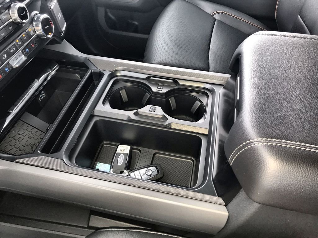 New 2026 Ford F250 Lariat w/ Chrome Package image 20