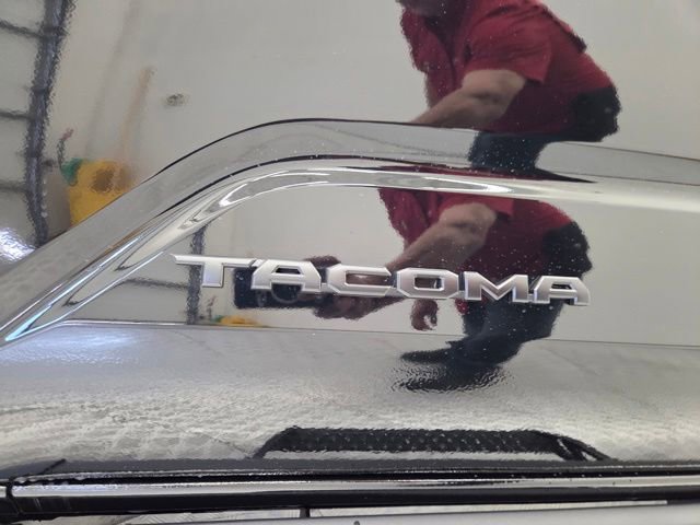 New 2026 Toyota Tacoma TRD Off-Road AWD/4WD image 19