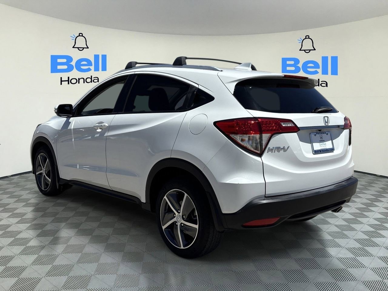 Certified 2021 Honda HR-V EX-L image 3