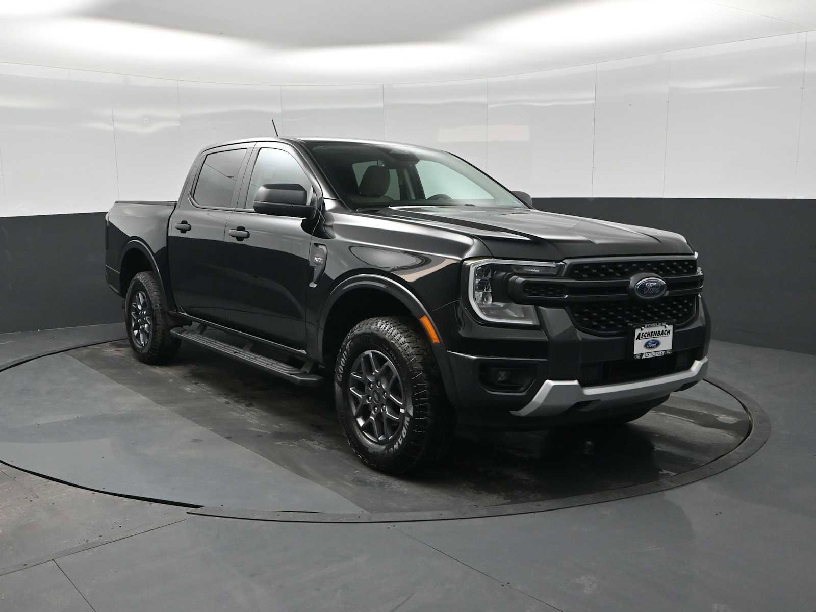 Used 2024 Ford Ranger XLT w/ Equipment Group 301A High image 2