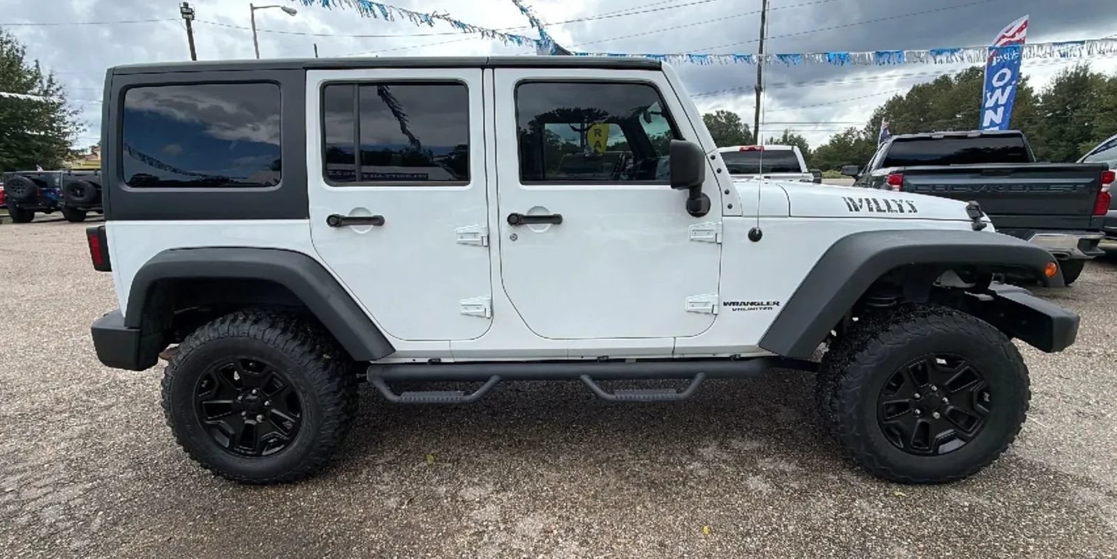 Used 2015 Jeep Wrangler Unlimited Sport AWD/4WD image 10