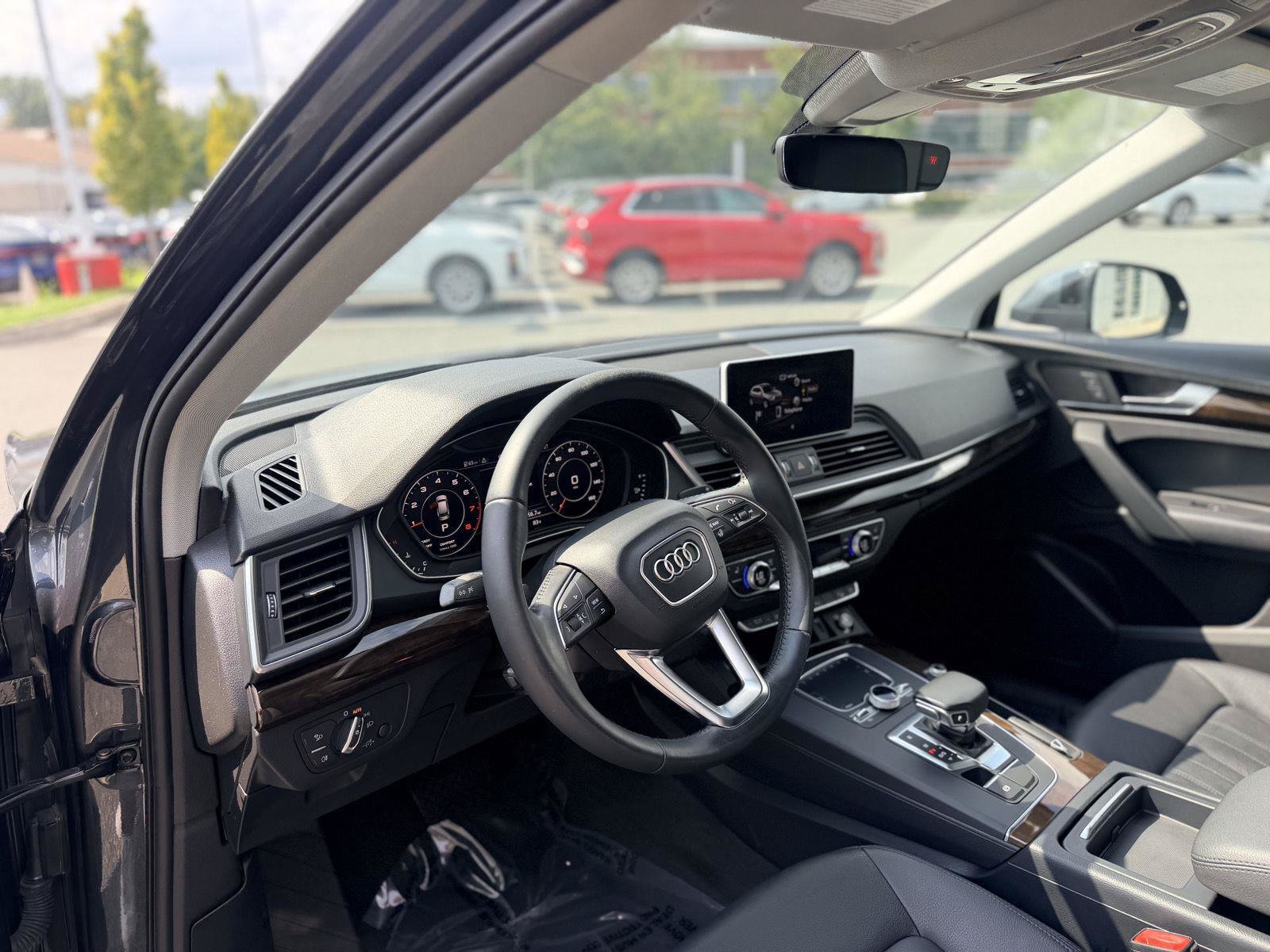 Used 2018 Audi Q5 2.0T Premium Plus w/ Premium Plus Package AWD/4WD image 12