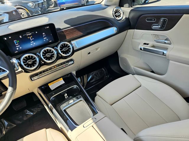 New 2026 Mercedes-Benz GLB 250 4MATIC image 29