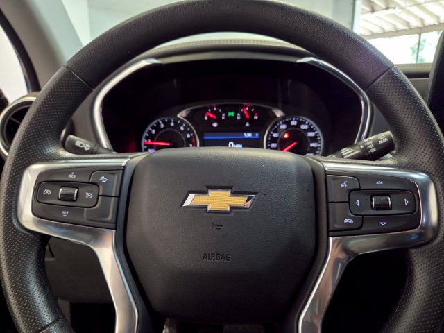 Used 2025 Chevrolet Blazer LT AWD/4WD image 22