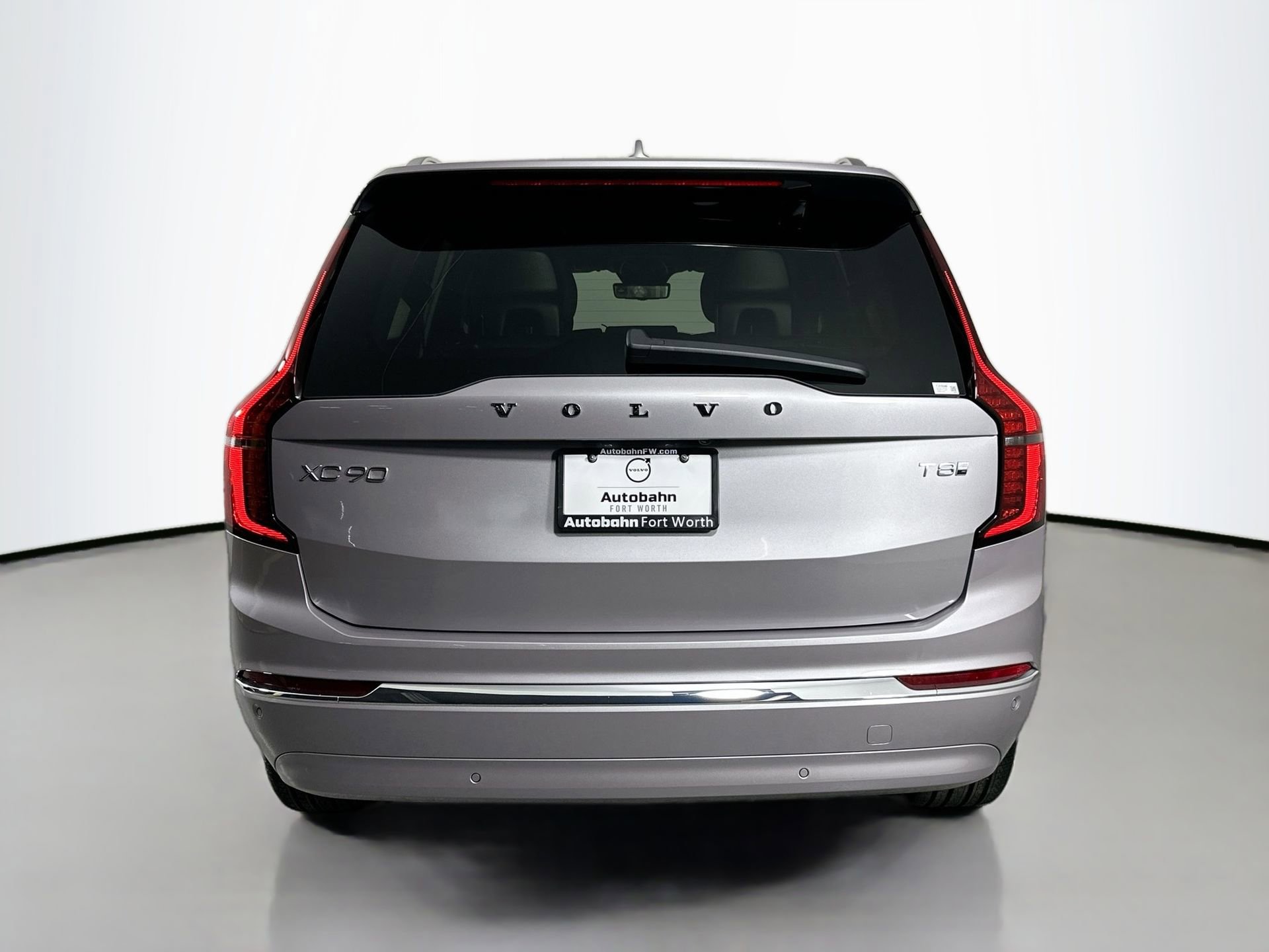 New 2026 Volvo XC90 T8 Ultra w/ Lounge Package image 6
