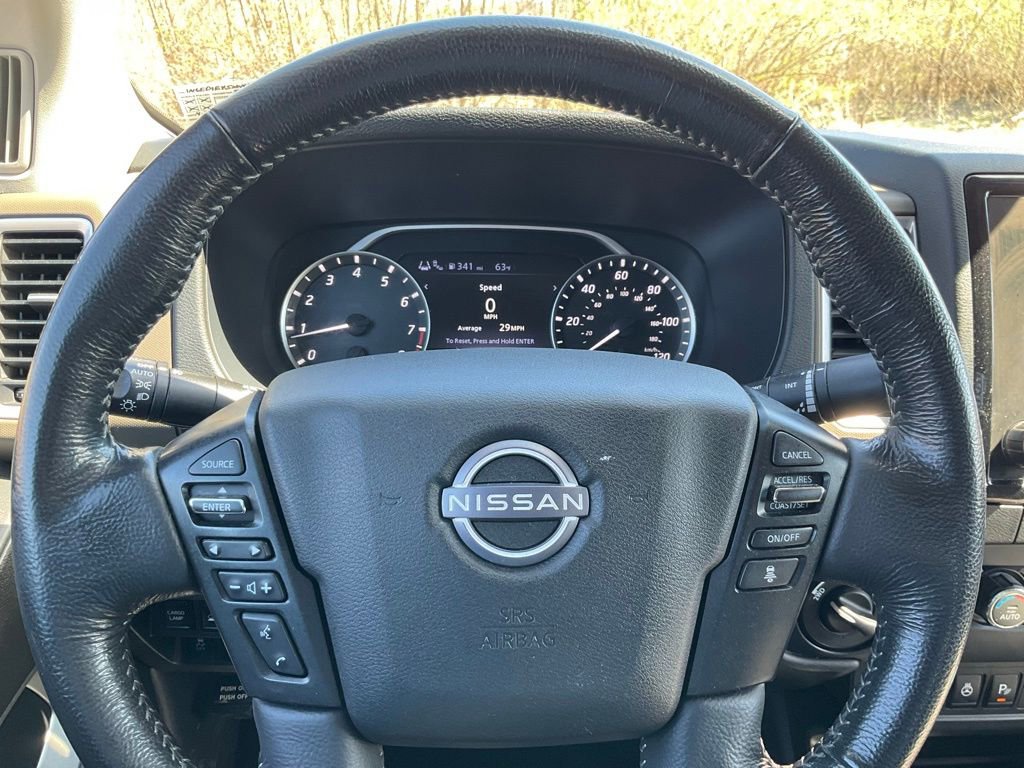 Used 2022 Nissan Frontier SV image 7